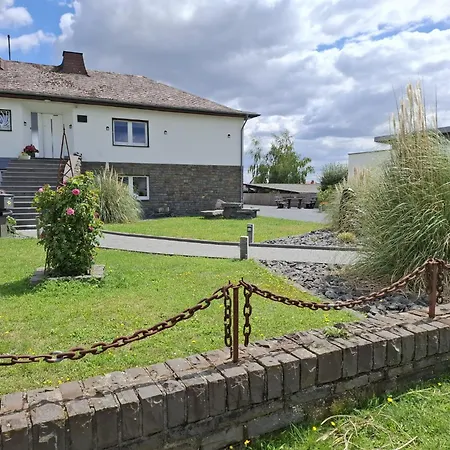 Fortysix アパート メンディグ